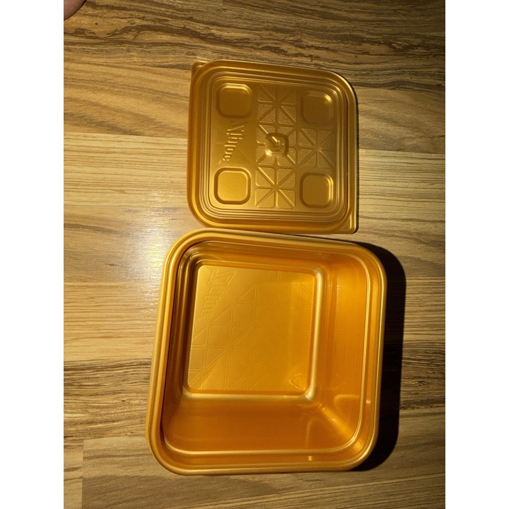 Ziploc Limited Edition Holiday Medium Square Container Gold 2 Count